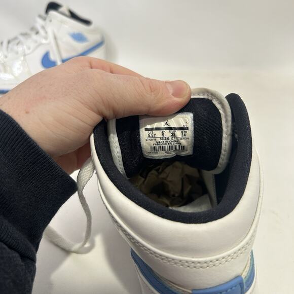 Nike Air Jordan 1 Retro Mid GS “Legend Blue/UNC” - Picture 8 of 11
